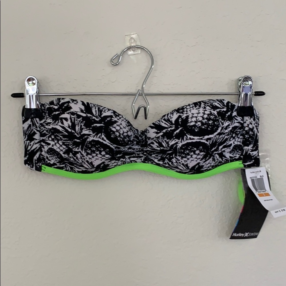 NWT Hurley bikini underwire push up top